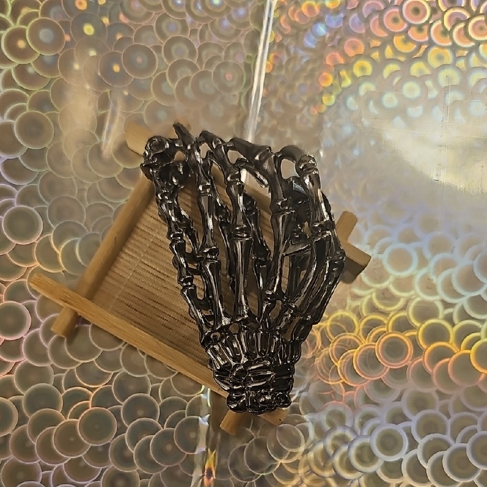 Black Skeleton Hand Hair Clip